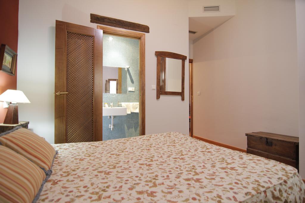 Vivienda Turistica Yamaries Hotell Úbeda Eksteriør bilde