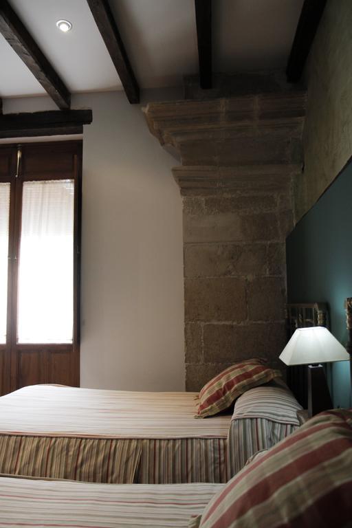 Vivienda Turistica Yamaries Hotell Úbeda Eksteriør bilde